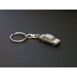 Porte-clés Peugeot 504 berline, en étain