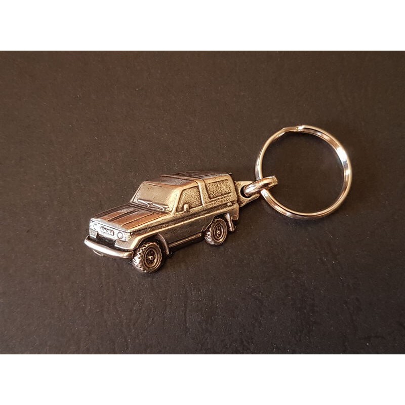 Porte-clés métal relief Toyota BJ60 BJ70 FJ70, J70 Land Cruiser