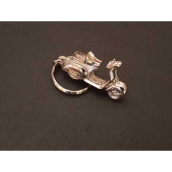 porte-clés Vespa scooter miniature métal